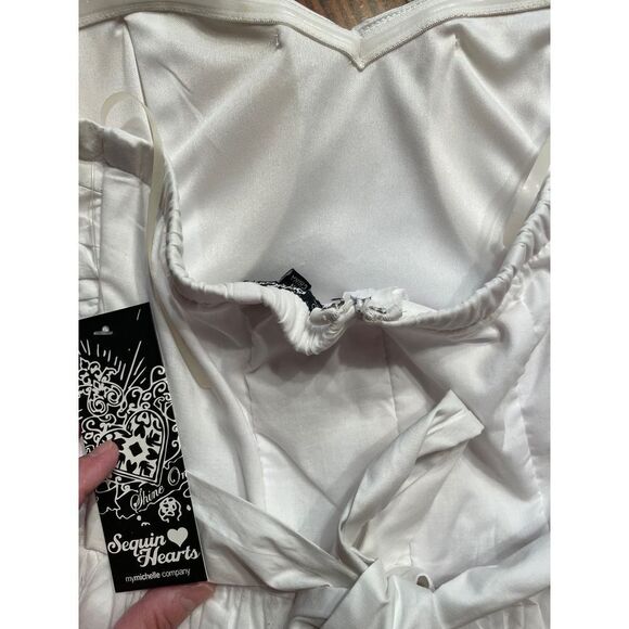 NWT White Strapless Dress by Sequin Hearts Jr Size‎ 5 - Picture 7 of 7